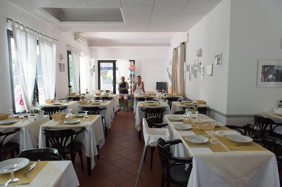 Hotel Annarita Rimini Extérieur photo
