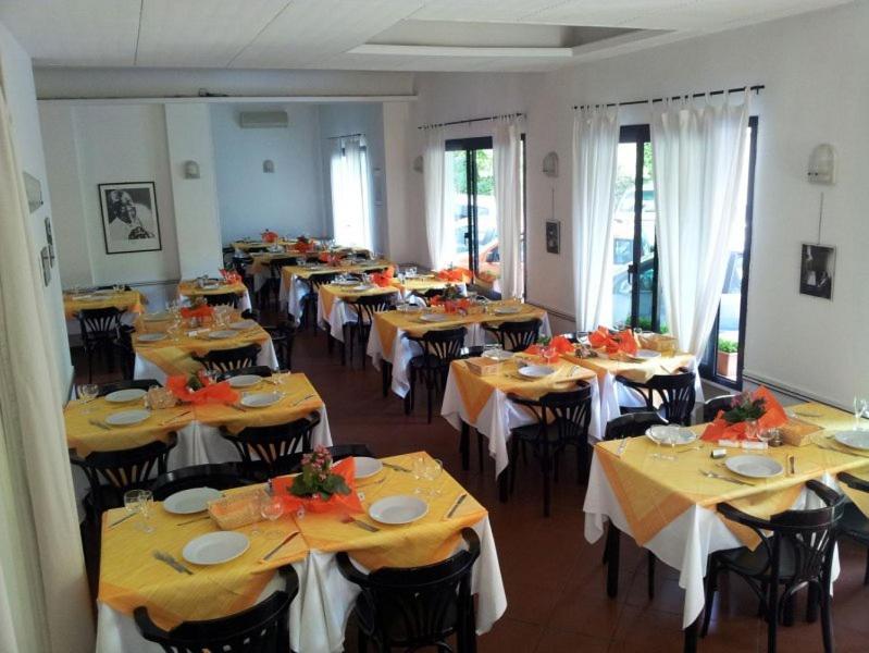 Hotel Annarita Rimini Extérieur photo