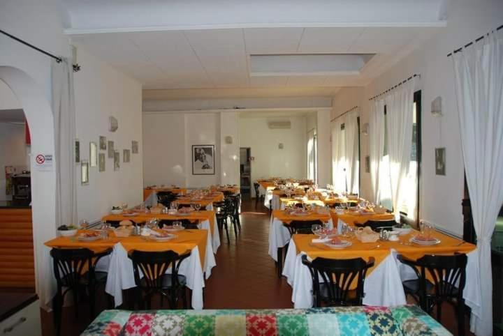 Hotel Annarita Rimini Extérieur photo